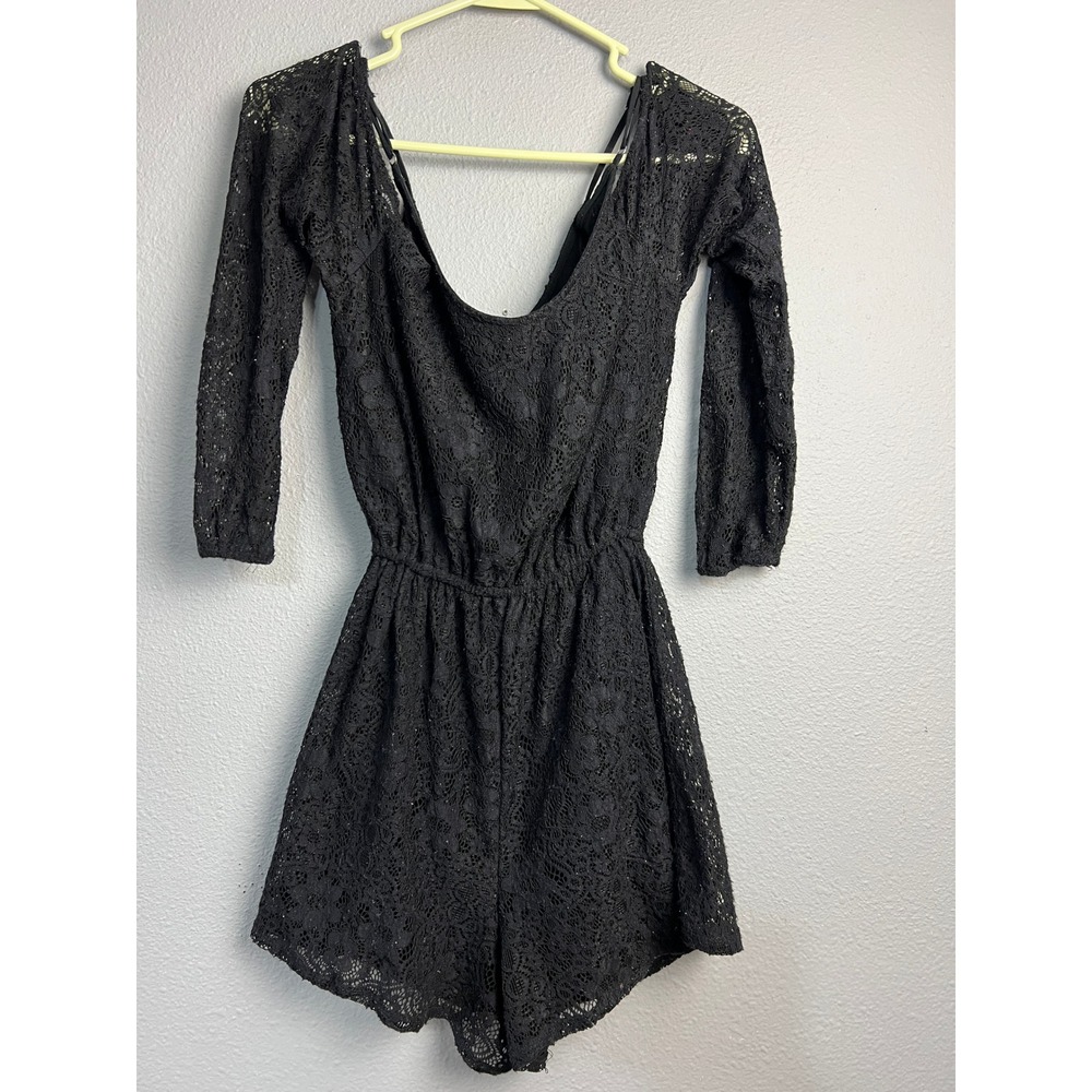 Hollister Black Floral Lace Whimsigoth Cold Shoulder Romper Long Sleeve Small